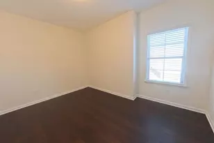 87 Round Pond Dr, Lilburn, GA 30047 - Photo 18