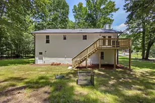 2152 Cedar Creek Ln, Lithia Springs, GA 30122 - Photo 6