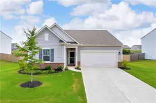 278 Bentwater Wy, Hoschton, GA 30548 - Photo 2