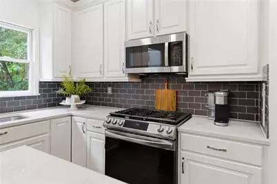 5950 Waterford Place, Suwanee, GA 30024 - Photo 18