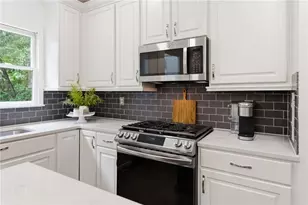 5950 Waterford Pl, Suwanee, GA 30024 - Photo 18
