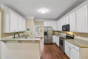 1811 Lake Cove Dr SW, Atlanta, GA 30331 - Photo 12