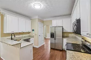 1811 Lake Cove Dr SW, Atlanta, GA 30331 - Photo 14