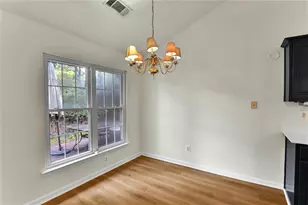 2435 Hillvale Cir, Lithonia, GA 30058 - Photo 22