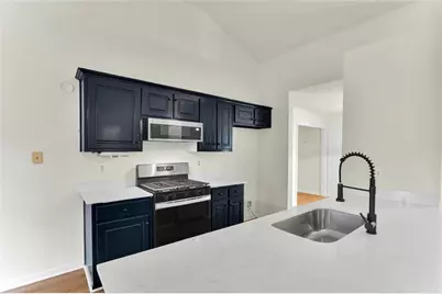 2435 Hillvale Circle, Lithonia, GA 30058 - Photo 20