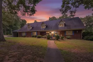 205 High Point Forest Dr, Covington, GA 30016 - Photo 8