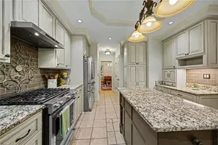 1022 Oak Way, Canton, GA 30114 - Photo 18