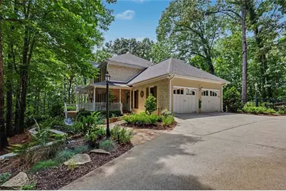 1022 Oak Way, Canton, GA 30114 - Photo 4