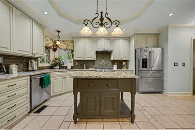 1022 Oak Way, Canton, GA 30114 - Photo 16