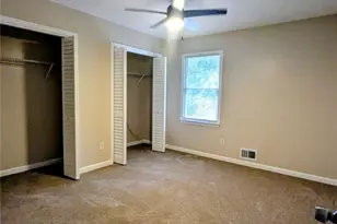 4790 Hairston Pl, Stone Mountain, GA 30088 - Photo 16