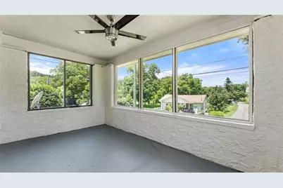 16 Crescent Avenue SW, Rome, GA 30161 - Photo 4