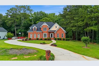 1107 Brookfield Drive SE, Conyers, GA 30013 - Photo 1