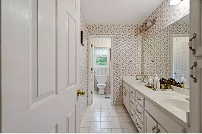 1107 Brookfield Drive SE, Conyers, GA 30013 - Photo 16