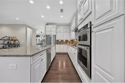 5042 Merton Lane NE, Marietta, GA 30068 - Photo 16