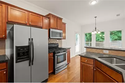 110 Valdosta Avenue, Canton, GA 30114 - Photo 18