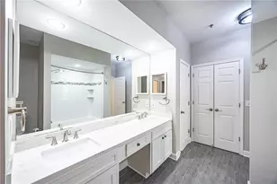 3777 Peachtree Road NE, Atlanta, GA 30319 - Photo 22