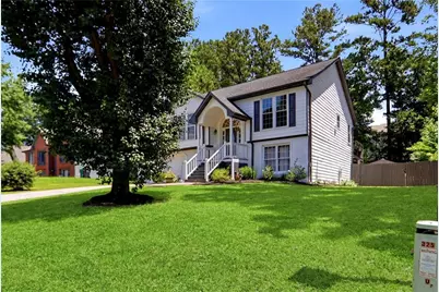 925 Garner Spring Lane, Buford, GA 30518 - Photo 4