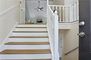 925 Garner Spring Ln, Buford, GA 30518 - Photo 6