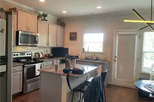 1017 Liberty Pkwy NW, Atlanta, GA 30318 - Photo 8