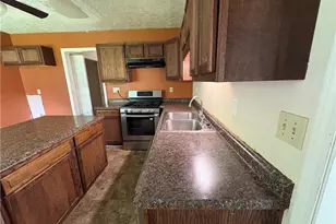 3570 Keels Ln, Atlanta, GA 30349 - Photo 10