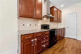 1303 N Druid Hills Rd NE, Brookhaven, GA 30319 - Photo 18