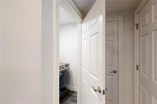 3275 Lenox Road NE, Atlanta, GA 30324 - Photo 28