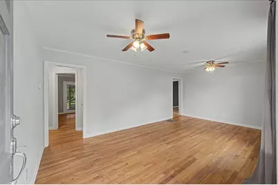 71 Worthington Drive NE, Marietta, GA 30068 - Photo 4