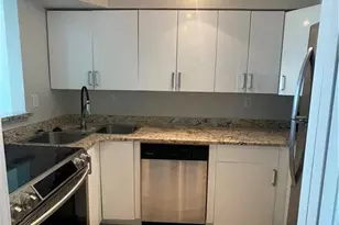 2870 Pharr Ct South NW, Atlanta, GA 30305 - Photo 2