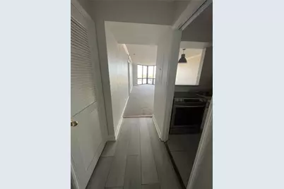 2870 Pharr Court South NW #1802, Atlanta, GA 30305 - Photo 8