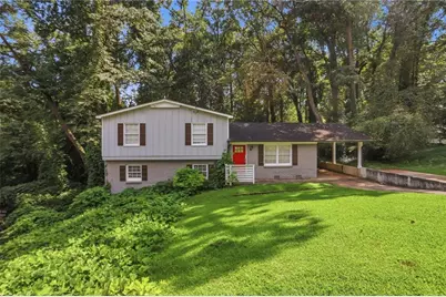 1633 Pine Glen Circle, Decatur, GA 30035 - Photo 1