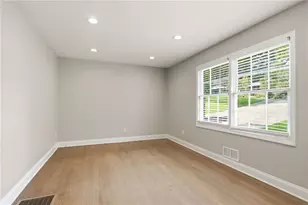 1633 Pine Glen Cir, Decatur, GA 30035 - Photo 12