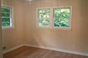 1915 Wee Kirk Rd SE, Atlanta, GA 30316 - Photo 12