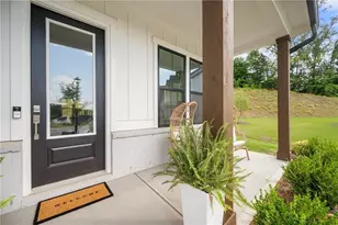 2815 Medford Dr, Cumming, GA 30041 - Photo 2