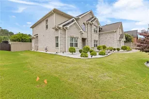 1837 Christopher Dr, Conyers, GA 30094 - Photo 2