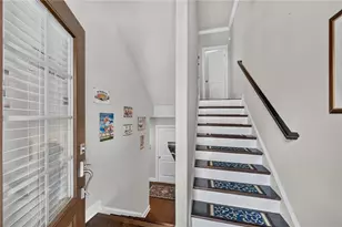 564 Henry Dr, Marietta, GA 30064 - Photo 4