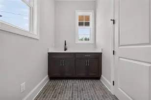 5812 Mitchell St, Flowery Branch, GA 30542 - Photo 6