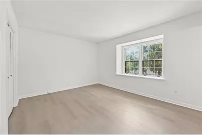 70 Chaumont Square NW, Atlanta, GA 30327 - Photo 22