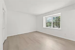 70 Chaumont Square NW, Atlanta, GA 30327 - Photo 22