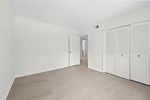 70 Chaumont Square NW, Atlanta, GA 30327 - Photo 26