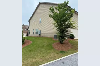 2919 Weyhill Trail, Buford, GA 30519 - Photo 4