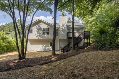 3826 Stoney Creek Drive, Flowery Branch, GA 30542 - Photo 10