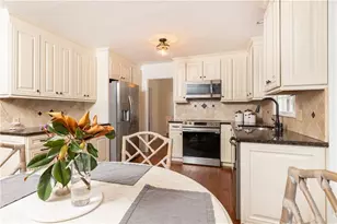 1300 Holly Bank Cir, Atlanta, GA 30338 - Photo 18