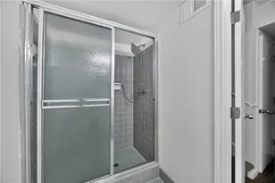 3894 Maplewood Dr, Decatur, GA 30035 - Photo 14