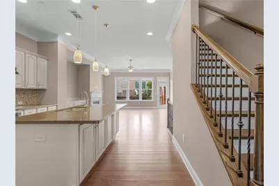308 Alderwood Lane, Atlanta, GA 30328 - Photo 10