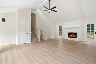 585 Rivercrest Dr, Woodstock, GA 30188 - Photo 10