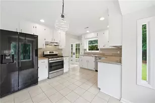 585 Rivercrest Dr, Woodstock, GA 30188 - Photo 18