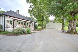 182 Henry Mack Hill Rd, Rydal, GA 30171 - Photo 1