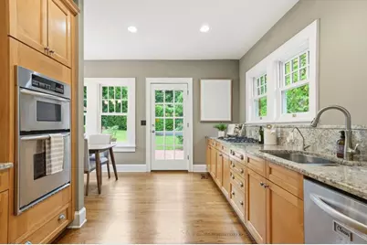1298 Oxford Road NE, Atlanta, GA 30306 - Photo 10