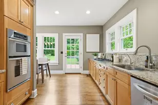 1298 Oxford Rd NE, Atlanta, GA 30306 - Photo 10