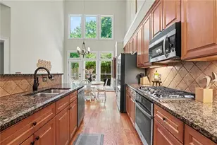 6118 Narcissa Pl, Johns Creek, GA 30097 - Photo 10